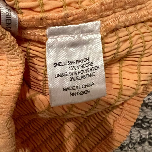 NWT Lovers+Friends ruched orange off the shoulder top blouse - Picture 12 of 12